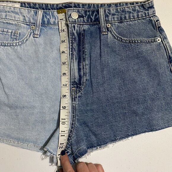 Gap Denim Jean Shorts Womens Size 30 10R Two Tone Festival Sky High Rise Raw Hem - Picture 6 of 10